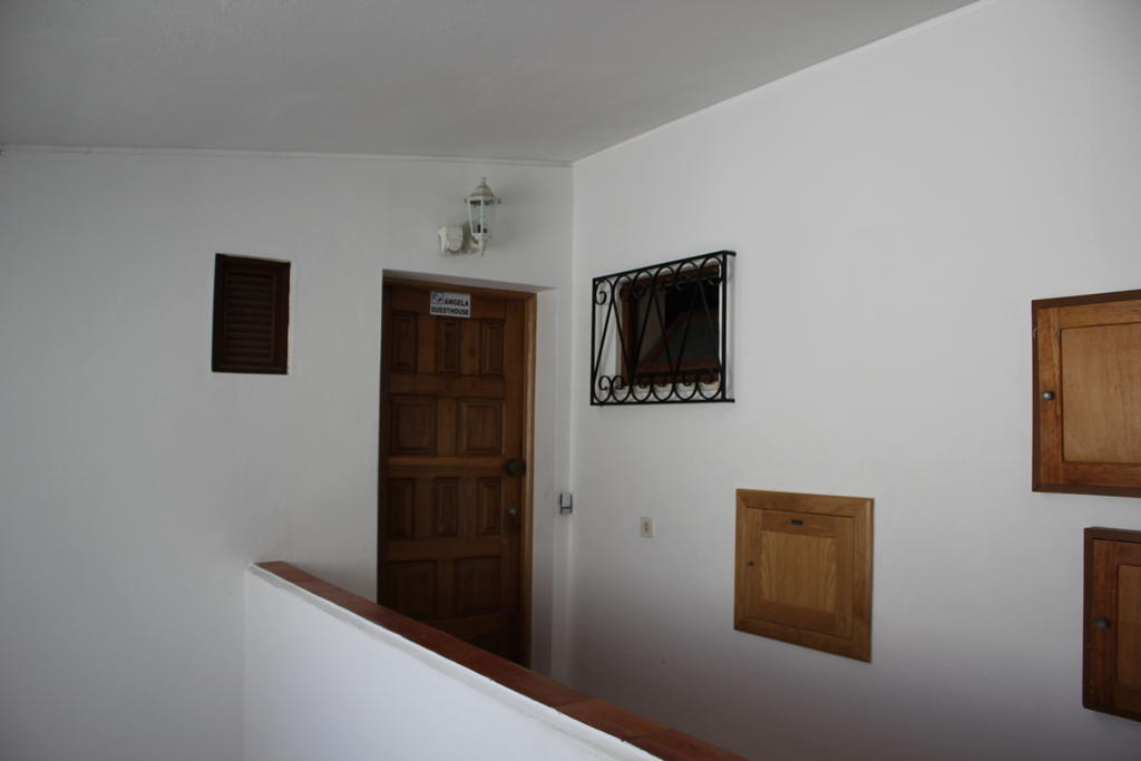 Angela Guest House Lagos Exterior foto